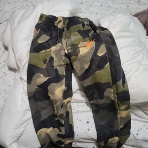 COPY - Youth boys size large, some medium, and girls medium 7/8 brand new pants…